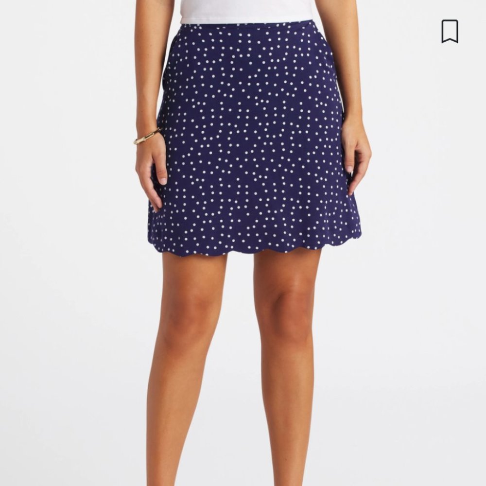 41 HAWTHORN Verna Scallop Hem Skirt
